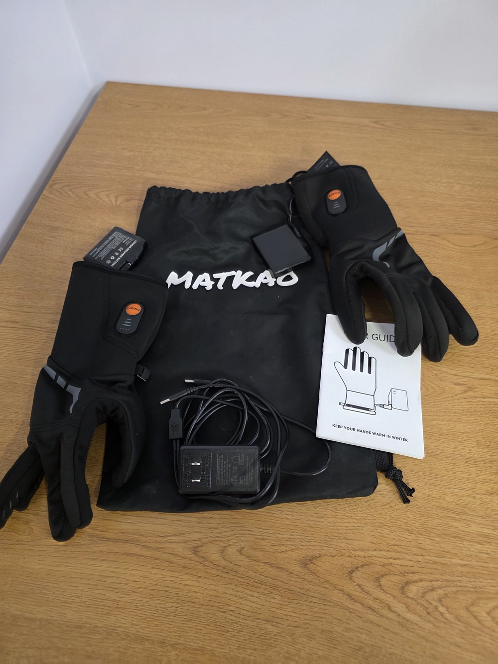 Matkao Rechargeable Heated Gloves Black Size L Winter